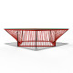 Detalle mesa de jardin rojo