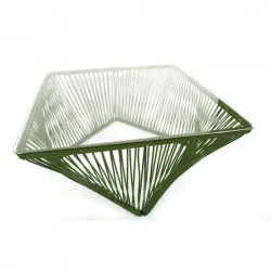 Detalle mesa de jardin rojo