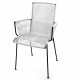 Chaise Mazunte Cocoon Blanc avec accoudoirs tressés - structure noire